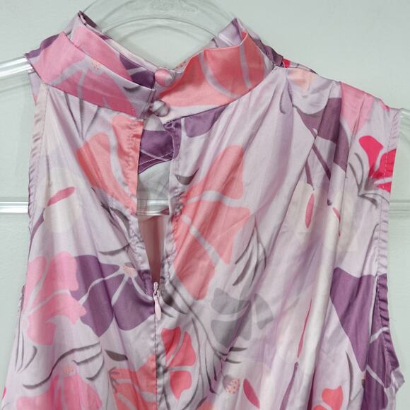 Petal and Pup Amelia Halterneck Dress in Pink Floral - Picture 10 of 15